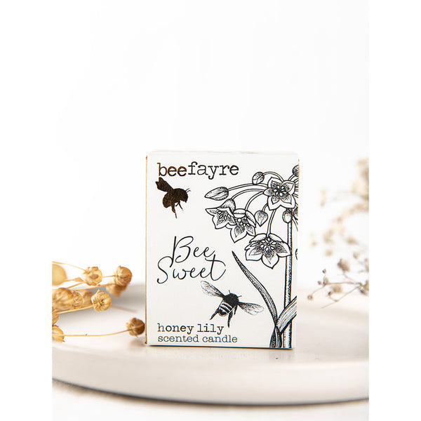 Beefayre Bee Sweet Honey Lily Large Candle